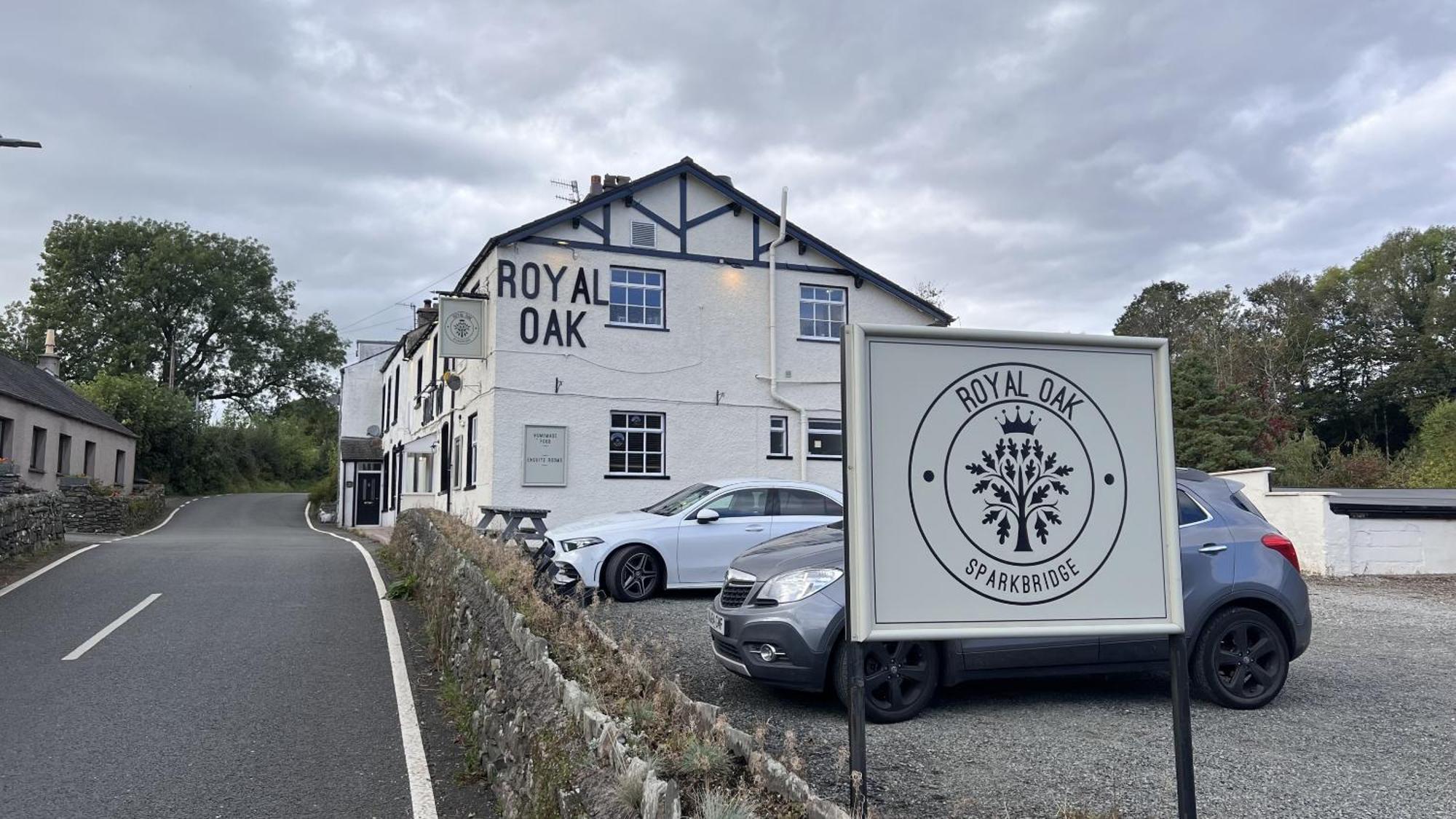 The Royal Oak Hotel Spark Bridge Exterior photo